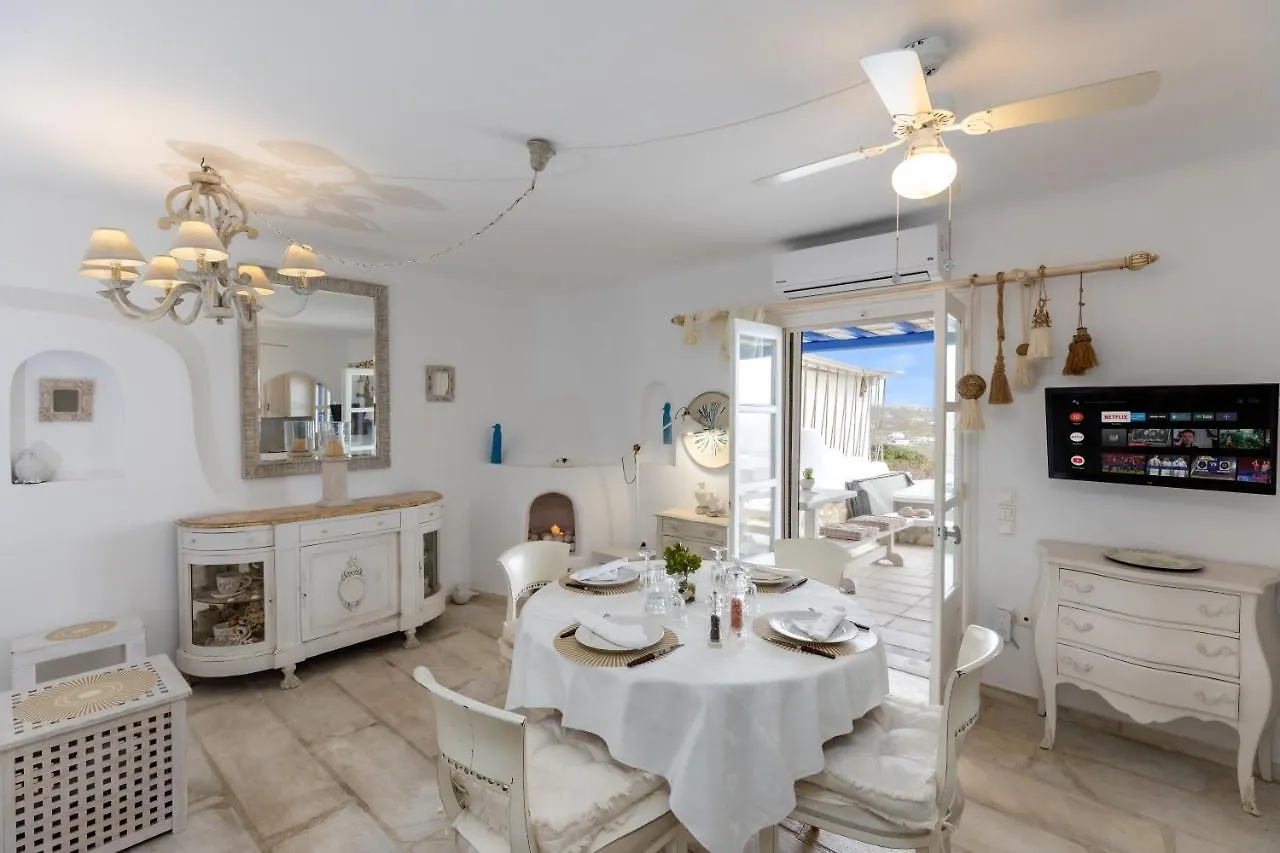 Mykonos Psarou Place