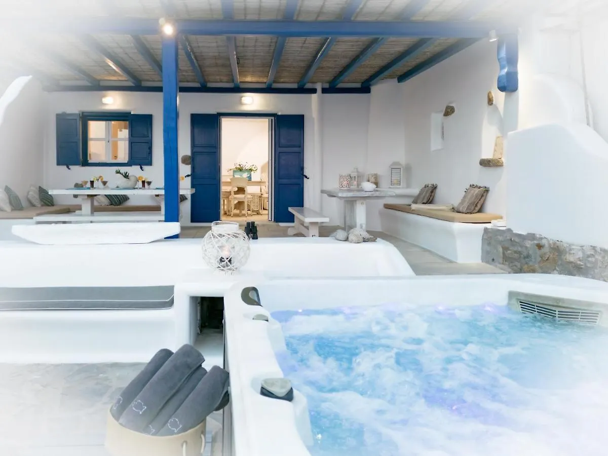 Mykonos Psarou Place 0*, 프사로우