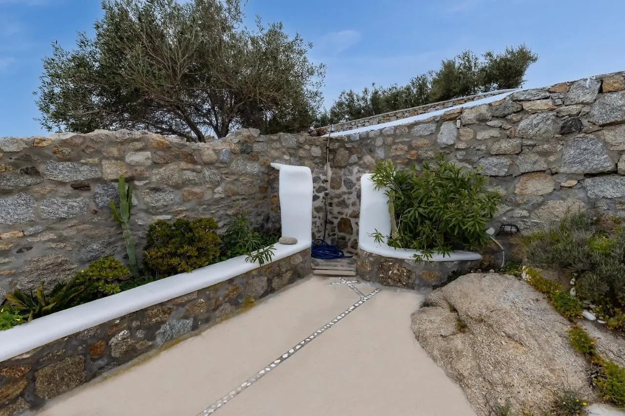 Mykonos Psarou Place 0*, 프사로우