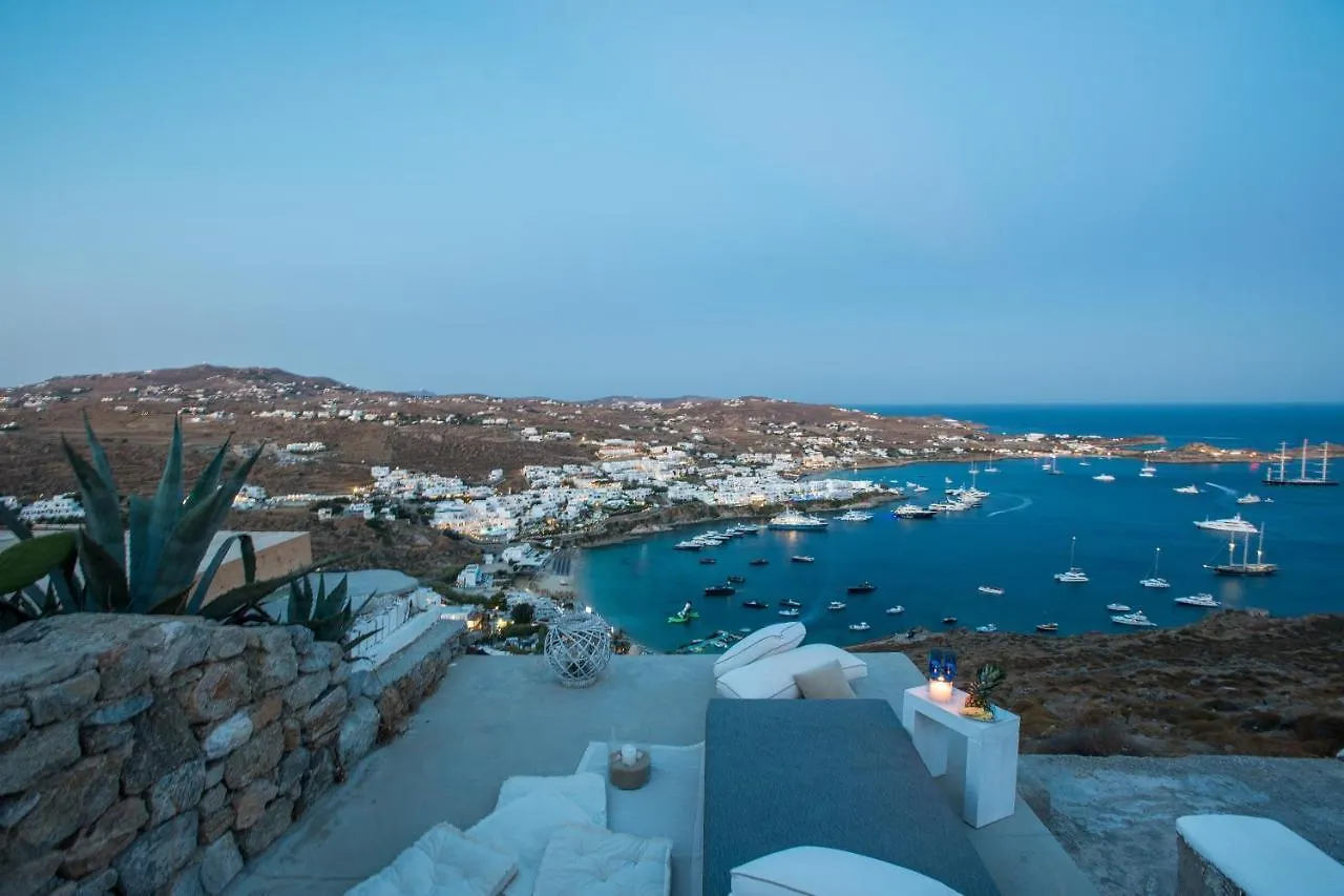 Mykonos Psarou Place 0*, 프사로우